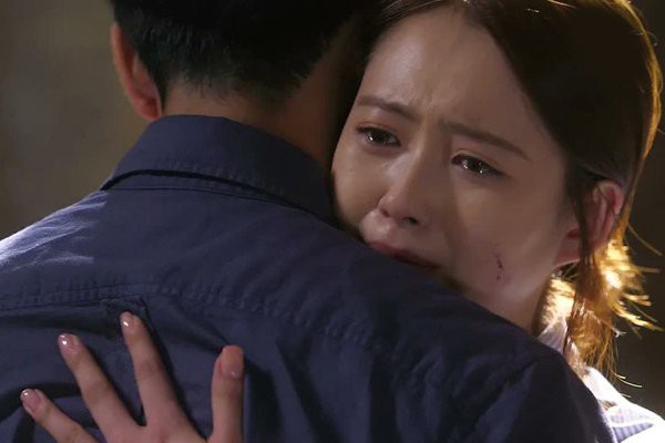 Nghe lời bạn trai chờ đẻ rồi mới cưới, tôi ôm hận vác bụng bầu về nhà giữa đêm khuya