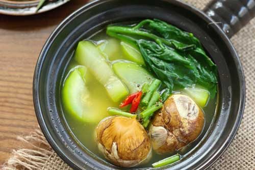 Cách nấu trứng vịt lộn um bầu thơm ngon, bổ dưỡng