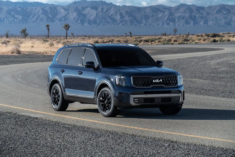 =3. Kia Telluride (điểm tin cậy theo đánh giá của JD Power: 85/100).