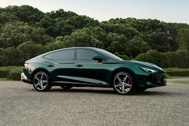 MG7 2023 chính thức ra mắt với thiết kế siêu đẹp, cạnh tranh Honda Civic