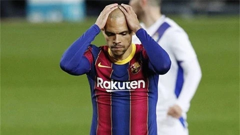 Barcelona bị tố 'bắt nạt và quấy rối cầu thủ'
