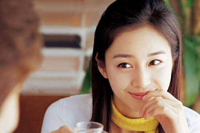 Vợ hotgirl đẻ con xấu chẳng giống ai, tôi định xét nghiệm ADN thì chết trân trước bức ảnh