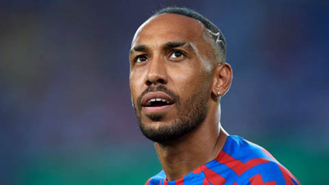 Chelsea tiến gần hơn tới Aubameyang & Fofana