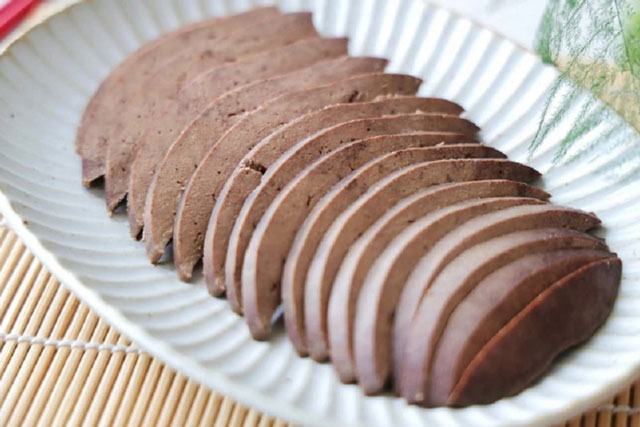 Luộc gan lợn đừng chỉ dùng nước lã: Thêm 1 thứ để gan không bị khô, hết sạch mùi tanh