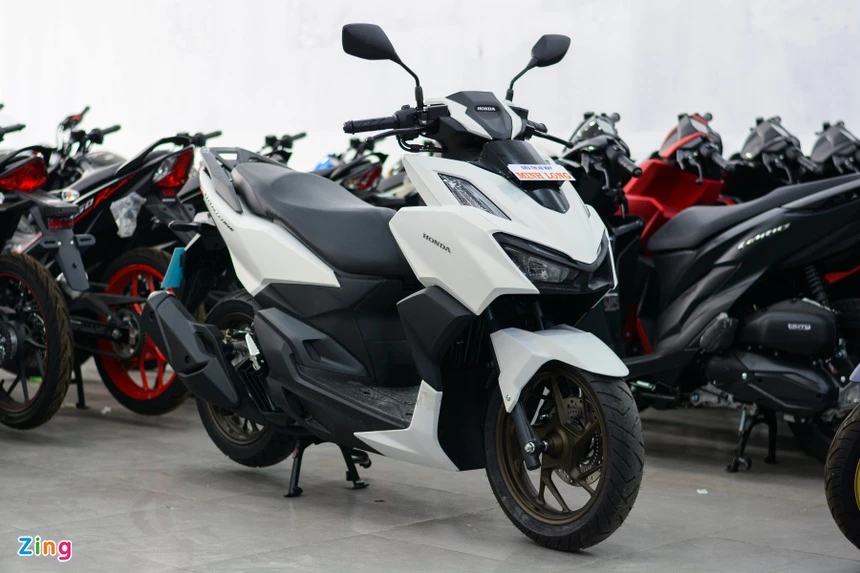 Honda Vario 160.