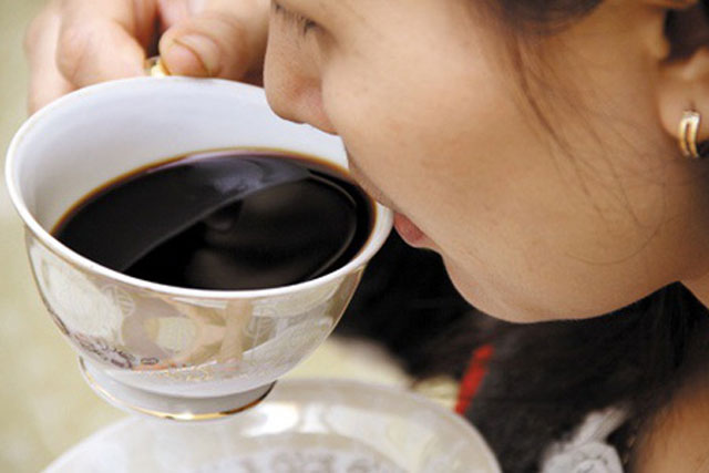 5 kiểu uống cà phê rước bệnh vào người, 5 nhóm người dù thích cũng không nên uống