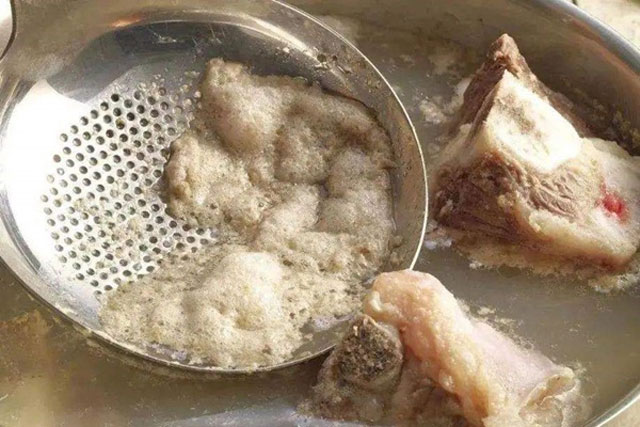 Những sai lầm khi hầm xương gây ảnh hưởng không tốt cho sức khoẻ