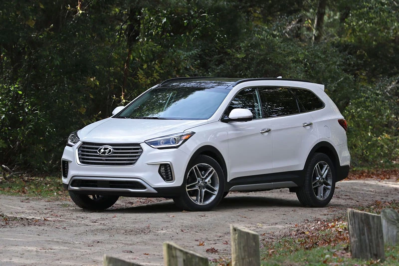 3. Hyundai Santa Fe 2018.