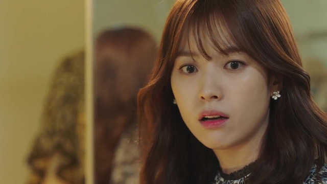 Nghe câu lỡ lời của bà giúp việc nhà hàng xóm, tôi ngã ngửa khi biết chồng mình đi 'công tác' cùng người tình