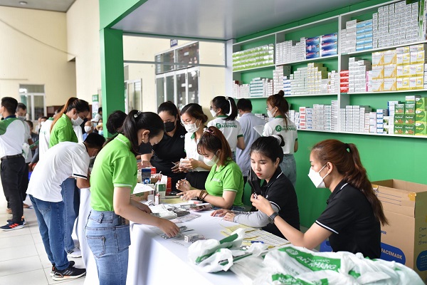 Nhà thuốc An Khang tiếp tục hành trình mang thuốc đến người nghèo tại Biên Hòa, Đồng Nai