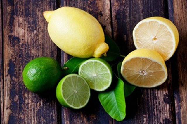 7 mẹo vặt nhà bếp cực hay từ chanh, chị em nội trợ đã biết?