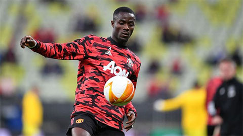 Man United chia tay bệnh binh Eric Bailly
