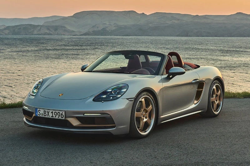 4. Porsche 718 Boxster.