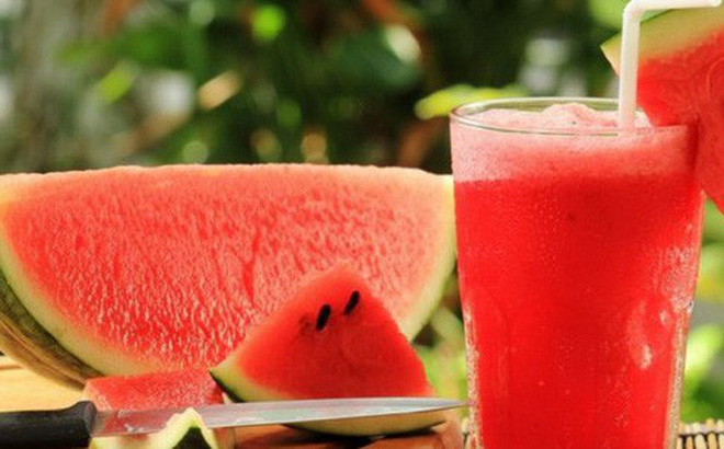 5 lợi ích tuyệt vời bạn nhận được khi ăn dưa hấu