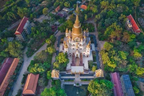 Vẻ lộng lẫy của ngôi chùa Phật Giáo có thiết kế đẹp nhất thế giới ở TPHCM