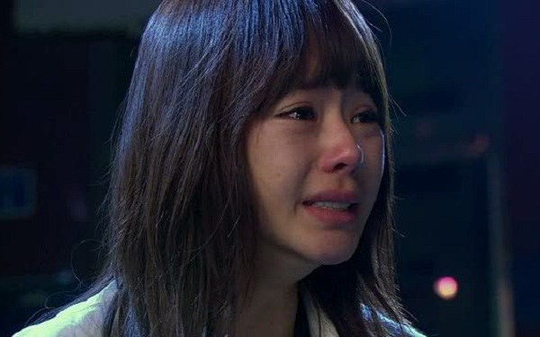 Bố ốm nặng mà anh trai chẳng đoái hoài, tôi trách móc thì anh tiết lộ bí mật động trời