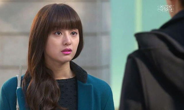 Bố chồng dẫn "máy đẻ" về dằn mặt, phản ứng của chồng mới khiến tôi thảng thốt