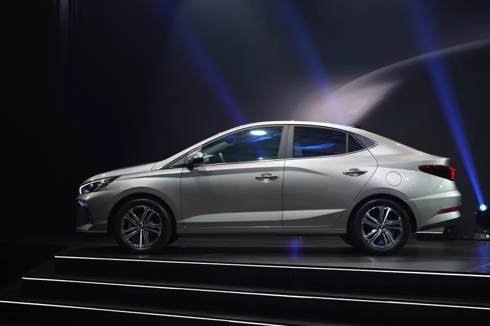 Hyundai ra mắt xe cỡ B giá rẻ, bổ sung thêm công nghệ hiện đại, đối đầu Toyota Vios 2023