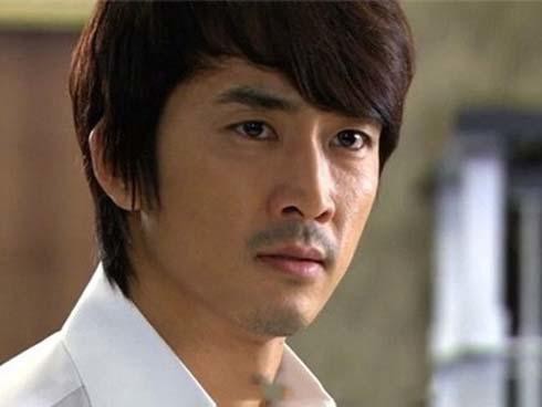 Đưa nhân tình về nhà sống chờ ly hôn, tôi giật mình trước lời nói ngô nghê của con trai