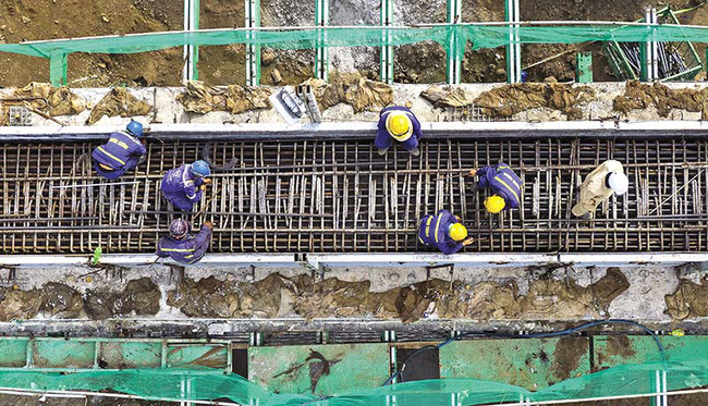 27 Bộ và 3 địa phương tỷ lệ giải ngân vốn đầu tư công dưới 20%