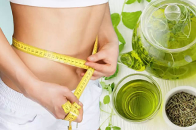 6 loại nước phụ nữ nên uống vào buổi tối: Vừa đẹp da, ngủ ngon, đánh tan cả mỡ bụng