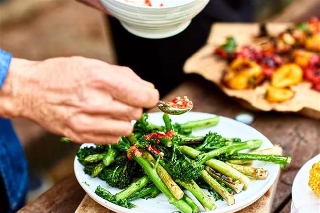 Bảy lợi ích tuyệt vời của chế độ ăn Địa Trung Hải, chế độ ăn lành mạnh nhất thế giới ảnh 1