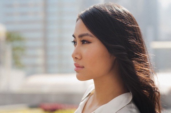 Đuổi vợ thất nghiệp về nhà đẻ, bố vợ đưa ra một thứ mà chồng tôi run bắn hối hận