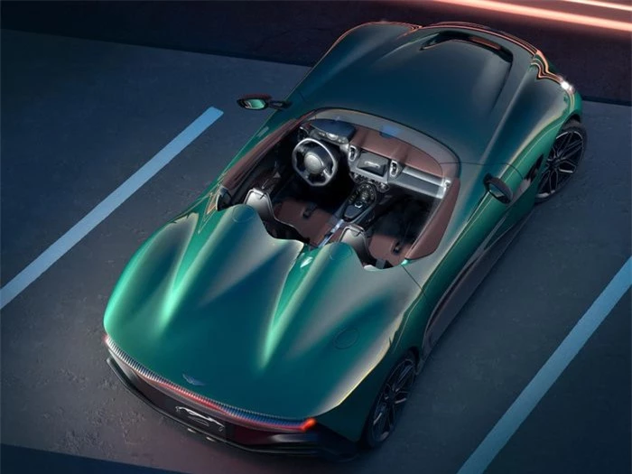  Aston Martin đã lần đầu tiên ứng dụng công nghệ in 3D để thiết kế các cấu trúc khung sau bằng hợp kim nhôm, giúp tối ưu hóa khối lượng nhưng vẫn giữ nguyên độ bền chắc. 
