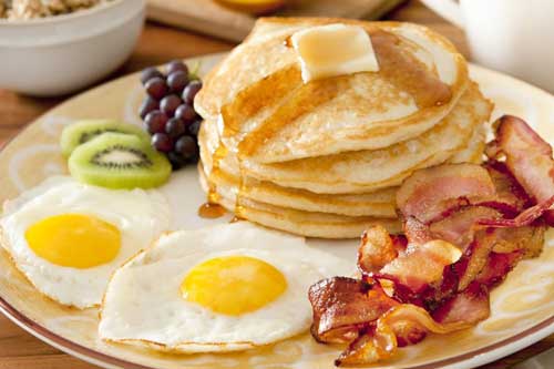 Sai lầm khi ăn sáng biến thực phẩm thành ‘kẻ thù’ tàn phá dạ dày, gan, thận