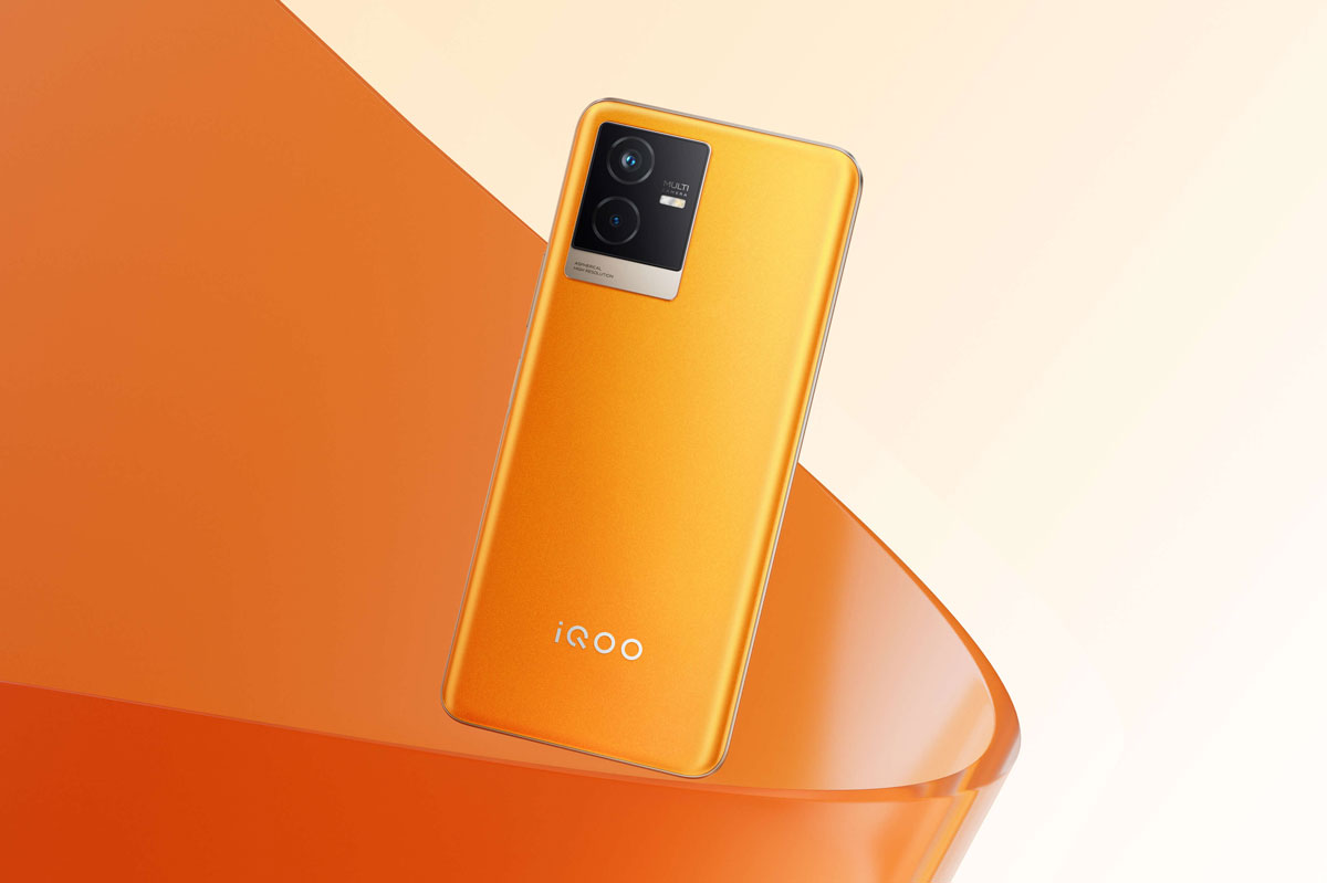 Smartphone 5G, RAM 8 GB, pin 6.000 mAh, giá hơn 4 triệu đồng