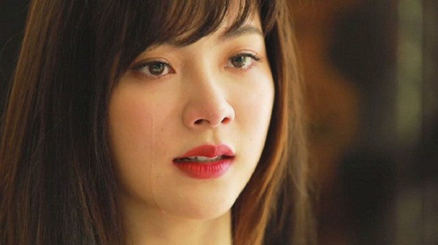 Hé cửa nhìn vào phòng em chồng, tôi cay đắng khi thấy mâm cơm vừa dọn sẵn