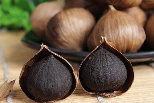 Tỏi đen được ví như ‘thần dược’ trị nhiều bệnh, nhưng ít ai biết những tác dụng phụ đáng sợ của nó