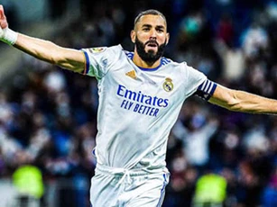 Benzema: 'Tôi không thể chạm tới số bàn thắng của Ronaldo'