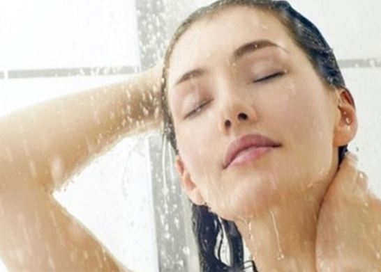 Bạn nên tắm bao nhiêu lâu là hợp lý?