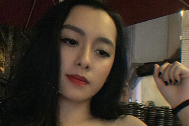 Vợ xinh như hotgirl, giúp chồng gây dựng sự nghiệp nhưng đến khi 'trơn lông đỏ da' anh chồng lại phản bội, tranh giành con cho nhân tình nuôi