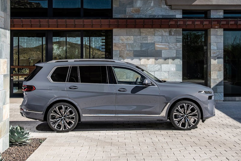 Top 10 xe SUV hạng sang tốt nhất năm 2022: Vinh danh BMW X7