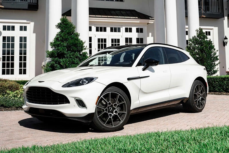 4. Aston Martin DBX.