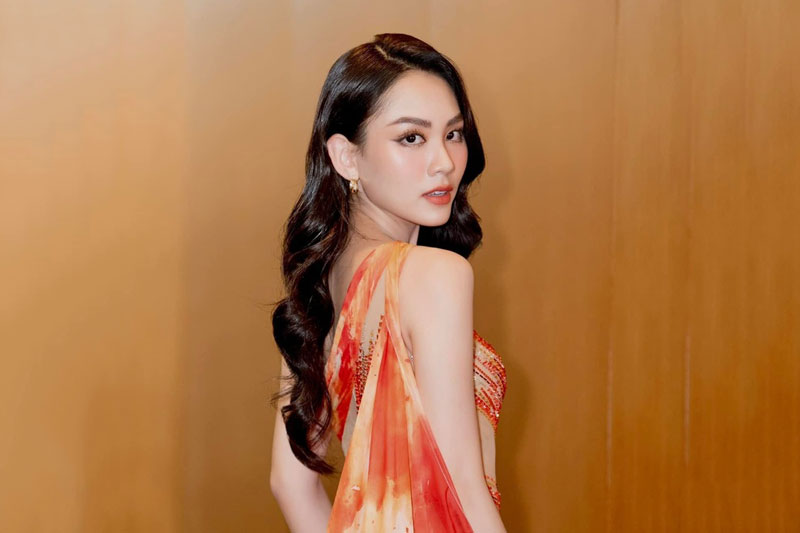 Mẹ Hoa hậu Mai Phương lên tiếng về thông tin con gái quen đại gia