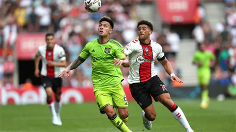 Ngã ngửa với tỷ lệ thắng không chiến của Lisandro Martinez