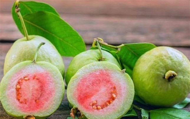 Những người mắc các bệnh sau không nên ăn ổi kẻo 'hối không kịp' ảnh 2