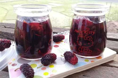 Quả dâu giúp trẻ lâu, tốt cho xương khớp nhưng ăn không đúng cách có thể hỏng thận