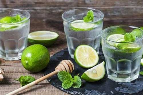 Sai lầm khi uống nước chanh khiến mất sạch vitamin C, rước thêm bệnh dạ dày