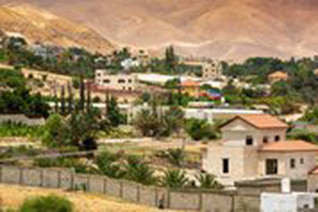 Thành phố thấp nhất thế giới, nằm sâu dưới mực nước biển vài trăm mét nhưng lại là ốc đảo thiên đường suốt 100 thế kỷ