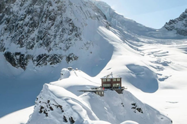 Khách sạn hẻo lánh nhất thế giới, giá hơn 800 triệu cho 3 đêm, chỉ chứa được tối đa 10 khách lưu trú