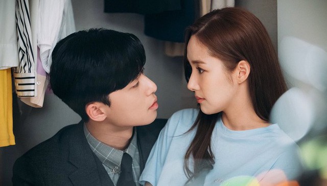 Chưa hết bất ngờ vì bị bạn trai bỏ sau 3 năm chờ đợi, tôi choáng váng hơn nữa khi phát hiện ra sự thật phía sau