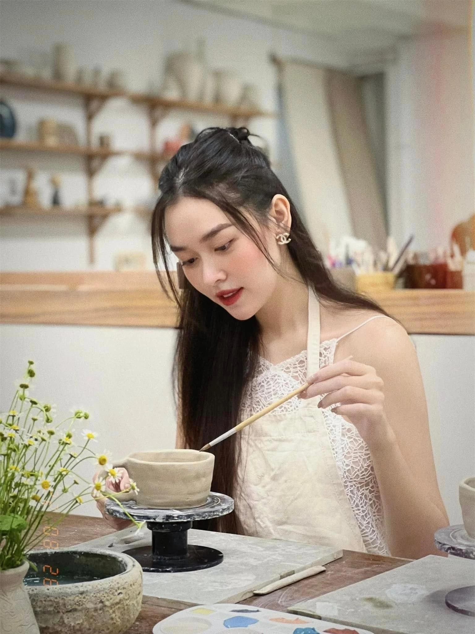Á hậu Ngọc Thảo, Hoa hậu Diễm Hương đọ dáng nóng bỏng với áo tắm ảnh 4