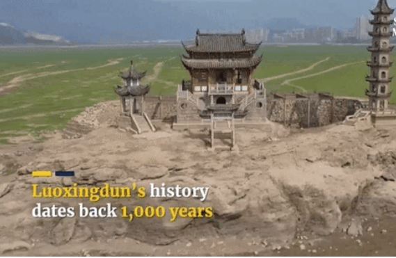 Hạn hán khiến hồ nước ngọt lớn nhất Trung Quốc khô cạn, hòn đảo 1.000 năm lộ ra hoàn toàn