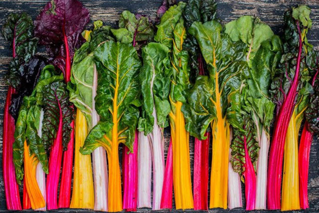 Giảm mỡ bụng và làm chậm lão hóa với 5 loại rau cực kỳ quen thuộc