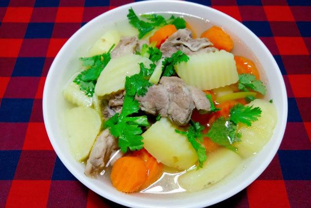 Hầm xương cứ cho 3 gia vị này đảm bảo nước trong, ngọt ngon đậm vị, không tanh hôi