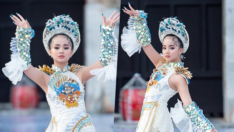 Dàn mẫu nhí 'cưng hết nấc' khi trình diễn thời trang 'Cá chép hóa rồng' 